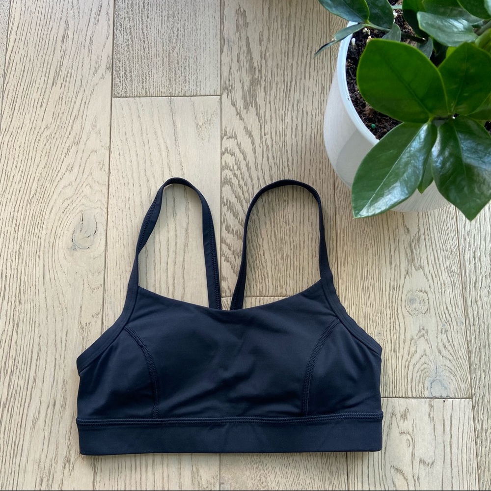 Lululemon Black Sports Bra Size 4